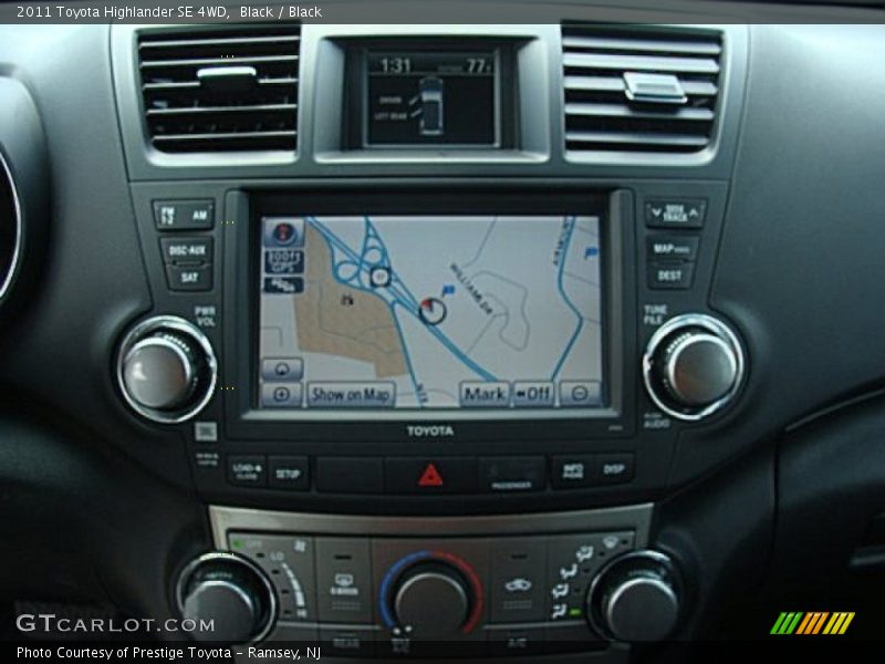 Black / Black 2011 Toyota Highlander SE 4WD