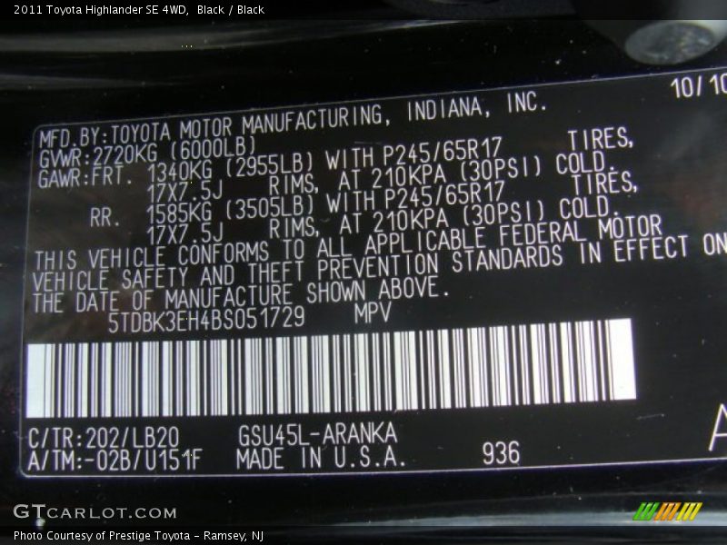 Black / Black 2011 Toyota Highlander SE 4WD