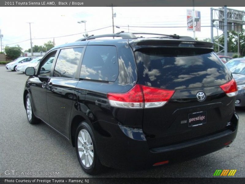 Black / Bisque 2011 Toyota Sienna LE AWD