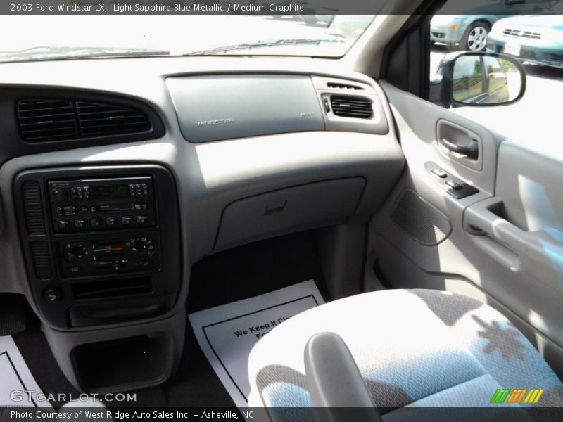 Light Sapphire Blue Metallic / Medium Graphite 2003 Ford Windstar LX