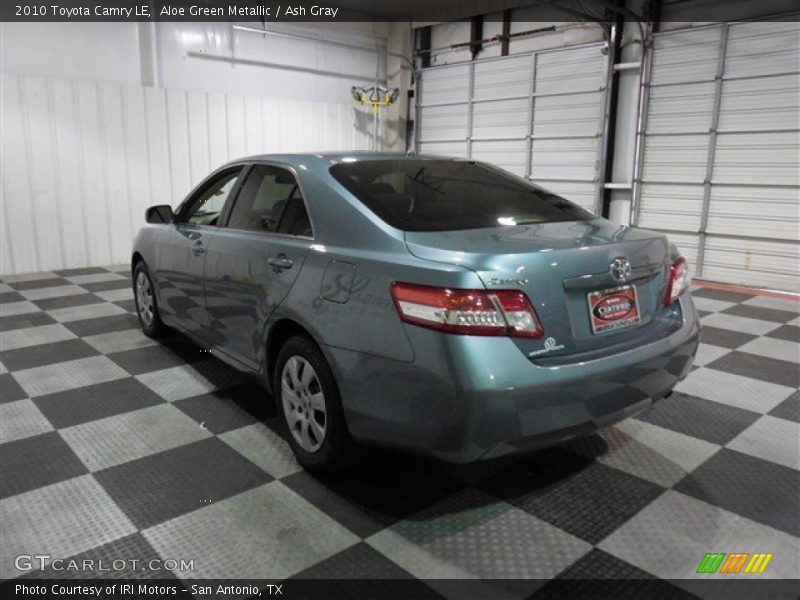 Aloe Green Metallic / Ash Gray 2010 Toyota Camry LE