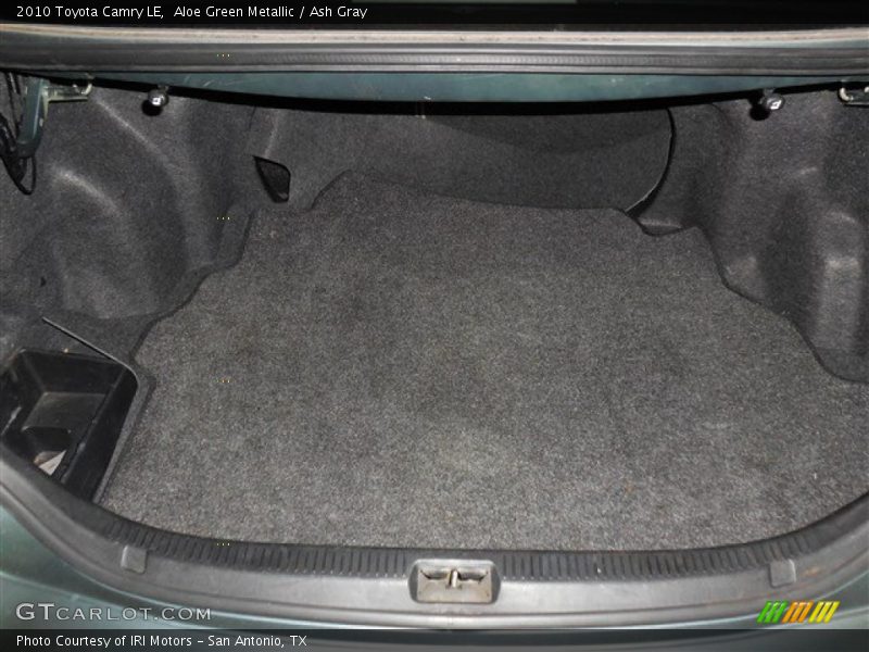 Aloe Green Metallic / Ash Gray 2010 Toyota Camry LE