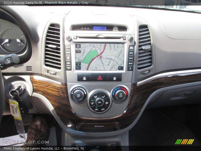 Phantom Black Metallic / Gray 2010 Hyundai Santa Fe SE