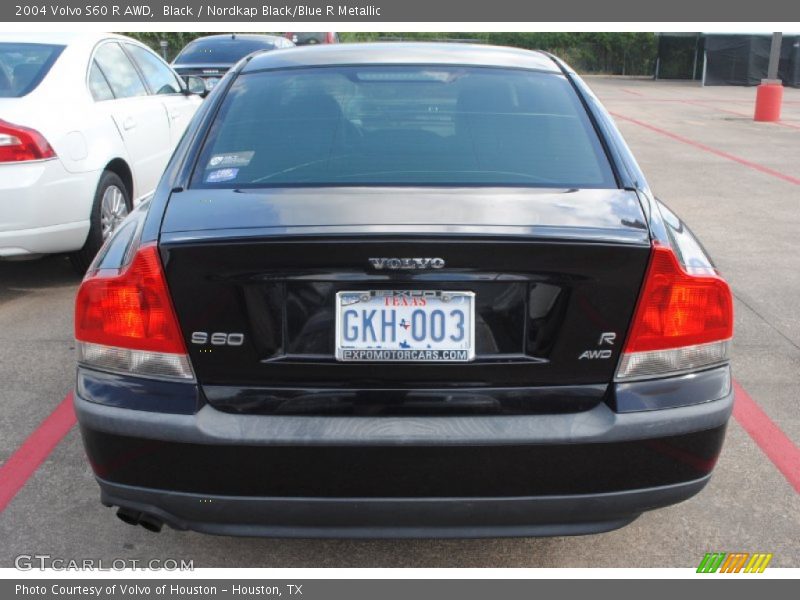 Black / Nordkap Black/Blue R Metallic 2004 Volvo S60 R AWD