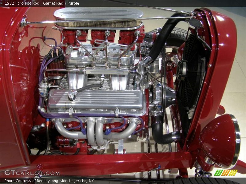 Garnet Red / Purple 1932 Ford Hot Rod