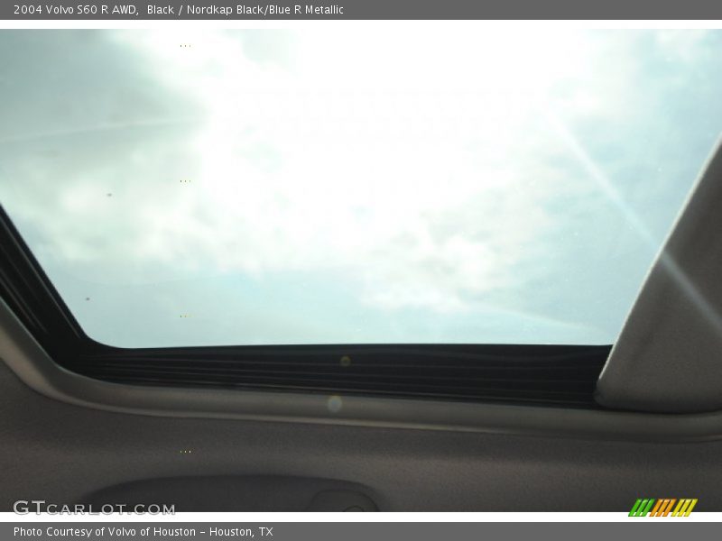 Black / Nordkap Black/Blue R Metallic 2004 Volvo S60 R AWD