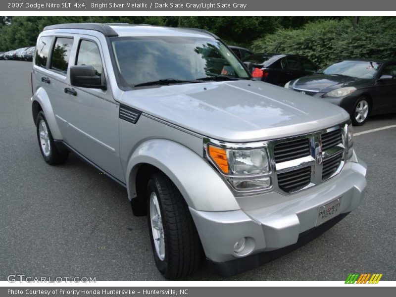 Bright Silver Metallic / Dark Slate Gray/Light Slate Gray 2007 Dodge Nitro SLT 4x4