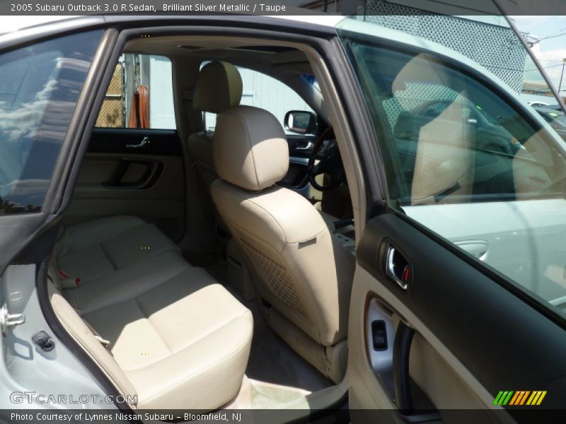 Brilliant Silver Metallic / Taupe 2005 Subaru Outback 3.0 R Sedan