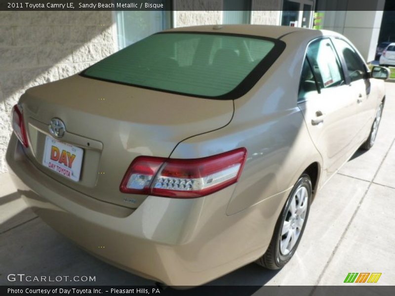 Sandy Beach Metallic / Bisque 2011 Toyota Camry LE