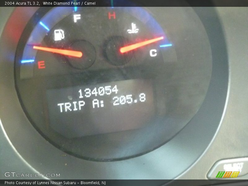 White Diamond Pearl / Camel 2004 Acura TL 3.2