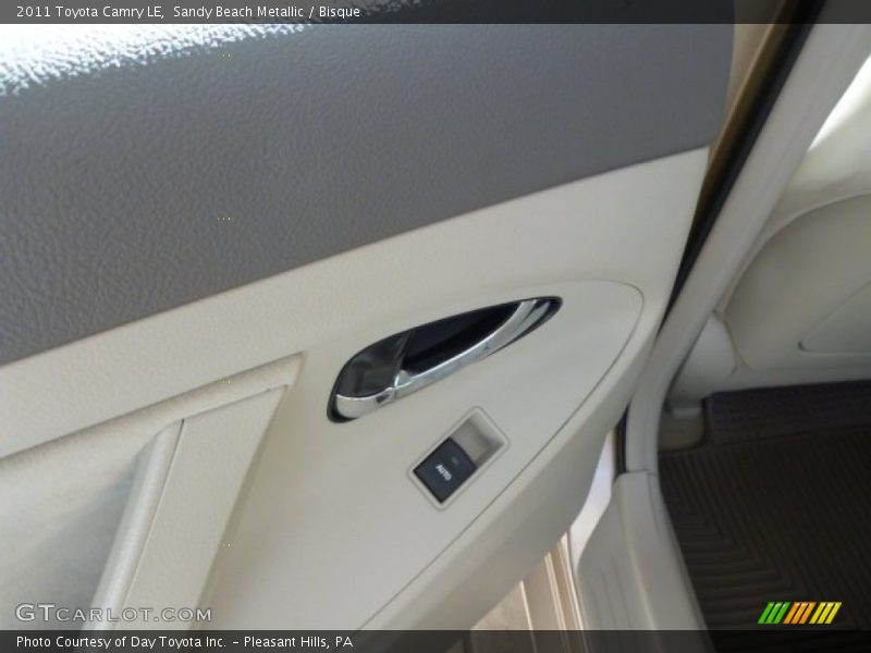 Sandy Beach Metallic / Bisque 2011 Toyota Camry LE