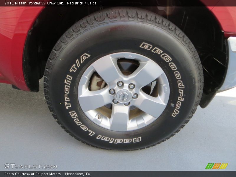 Red Brick / Beige 2011 Nissan Frontier SV Crew Cab