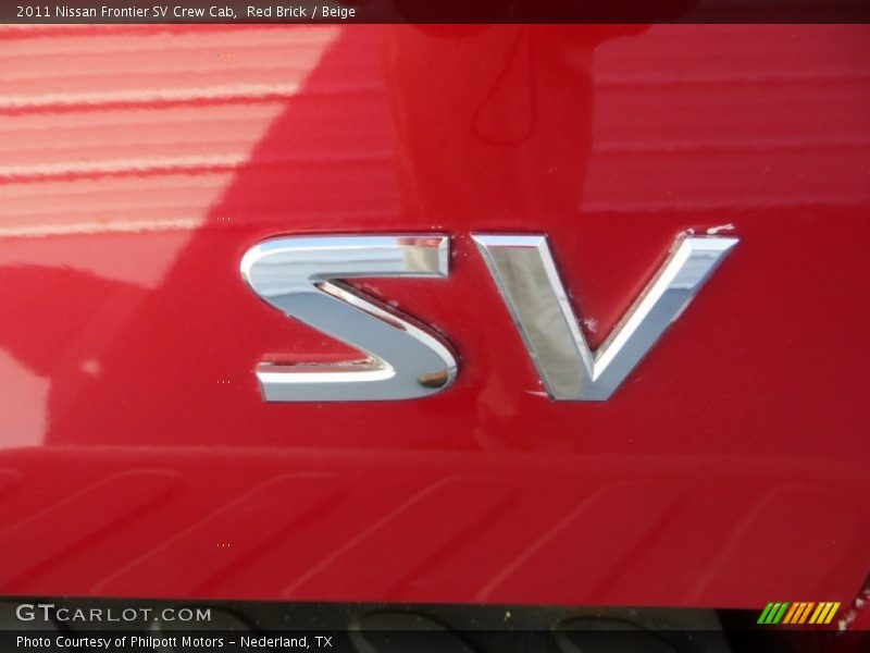 Red Brick / Beige 2011 Nissan Frontier SV Crew Cab