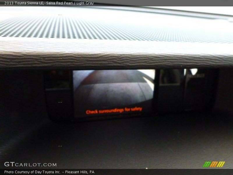 Salsa Red Pearl / Light Gray 2013 Toyota Sienna LE