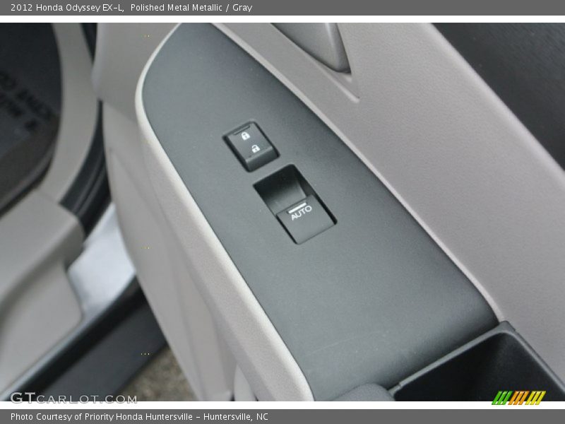 Polished Metal Metallic / Gray 2012 Honda Odyssey EX-L