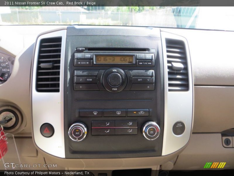 Red Brick / Beige 2011 Nissan Frontier SV Crew Cab
