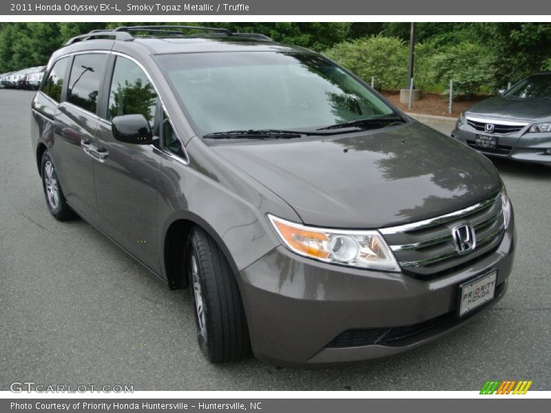 Smoky Topaz Metallic / Truffle 2011 Honda Odyssey EX-L