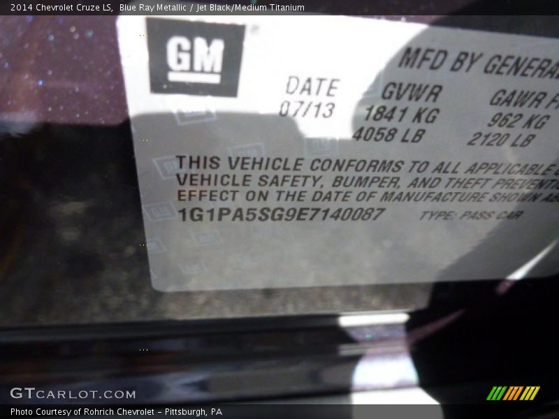 Blue Ray Metallic / Jet Black/Medium Titanium 2014 Chevrolet Cruze LS