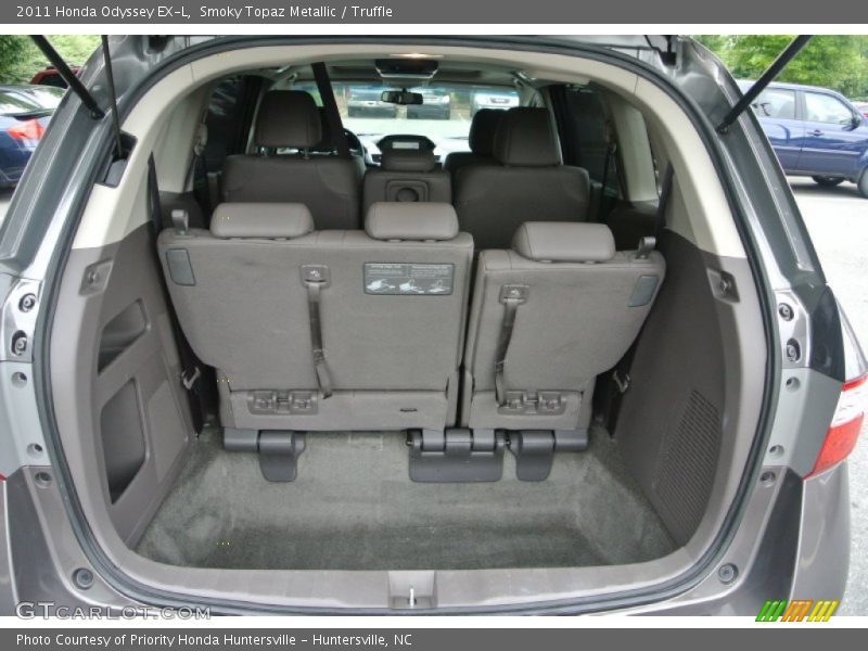 Smoky Topaz Metallic / Truffle 2011 Honda Odyssey EX-L