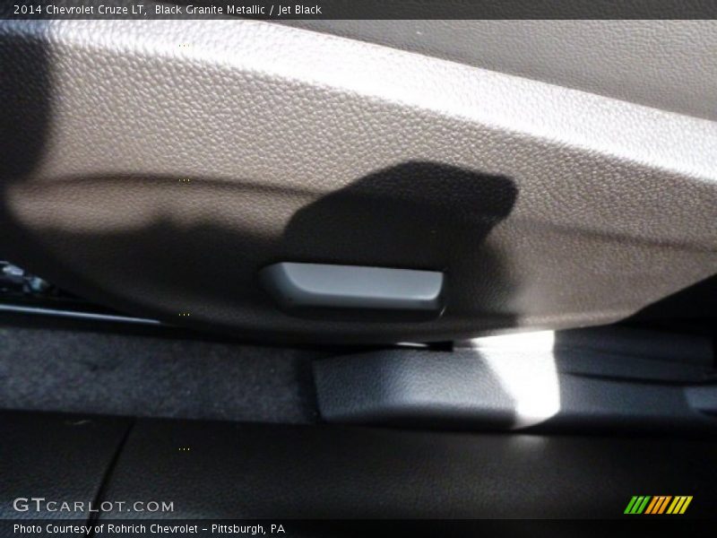 Black Granite Metallic / Jet Black 2014 Chevrolet Cruze LT