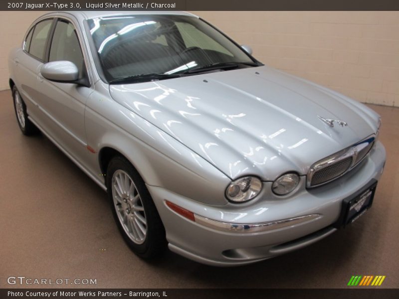 Liquid Silver Metallic / Charcoal 2007 Jaguar X-Type 3.0