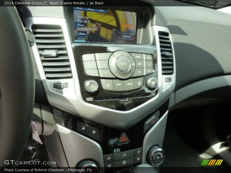 Controls of 2014 Cruze LT