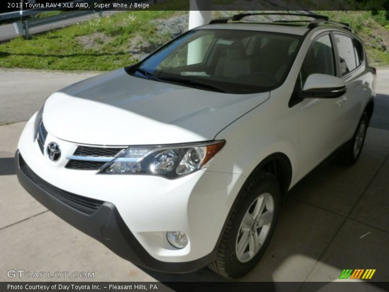 Super White / Beige 2013 Toyota RAV4 XLE AWD
