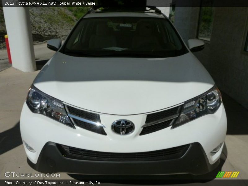 Super White / Beige 2013 Toyota RAV4 XLE AWD