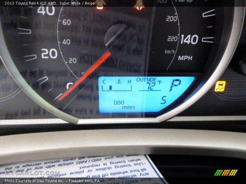 Super White / Beige 2013 Toyota RAV4 XLE AWD