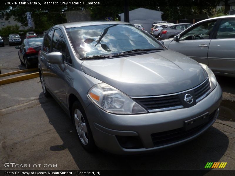 Magnetic Grey Metallic / Charcoal 2007 Nissan Versa S
