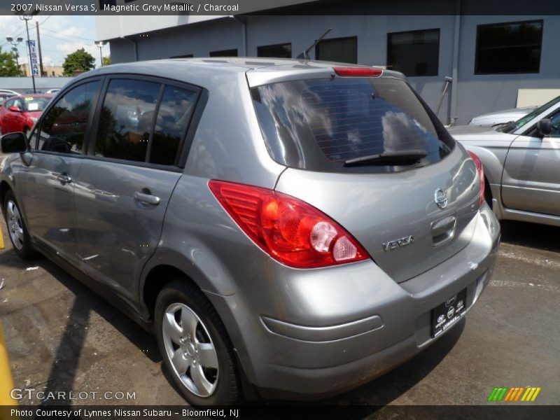 Magnetic Grey Metallic / Charcoal 2007 Nissan Versa S