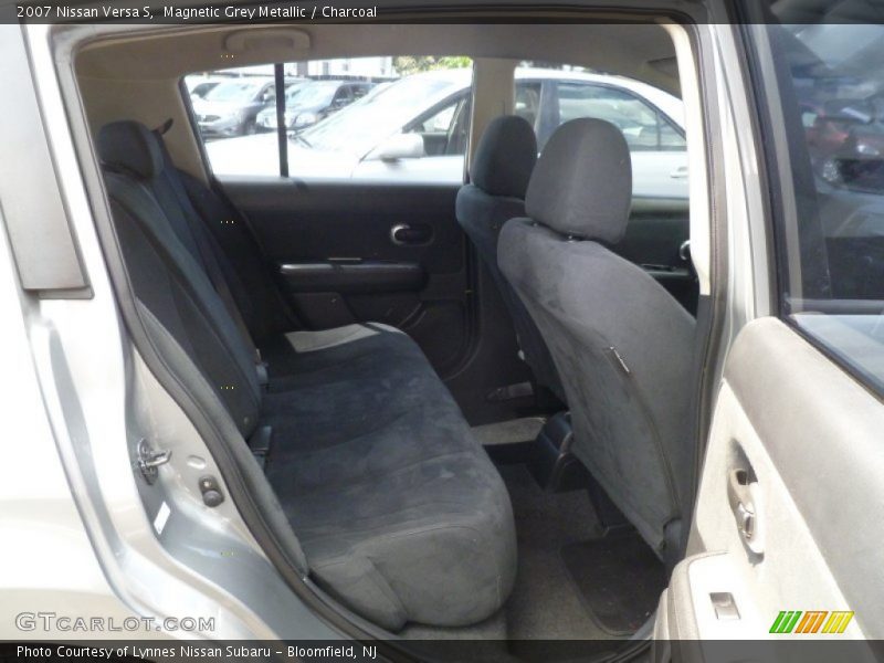 Magnetic Grey Metallic / Charcoal 2007 Nissan Versa S