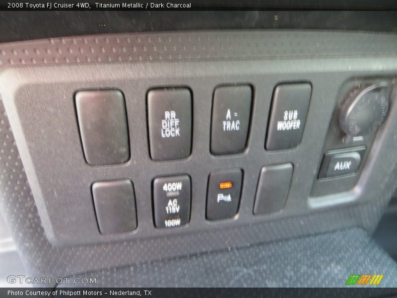 Titanium Metallic / Dark Charcoal 2008 Toyota FJ Cruiser 4WD