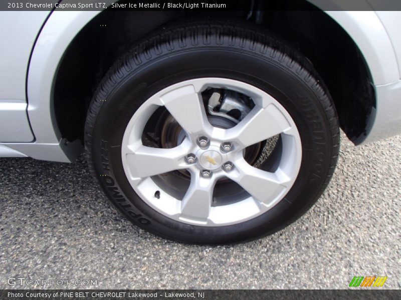 Silver Ice Metallic / Black/Light Titanium 2013 Chevrolet Captiva Sport LTZ