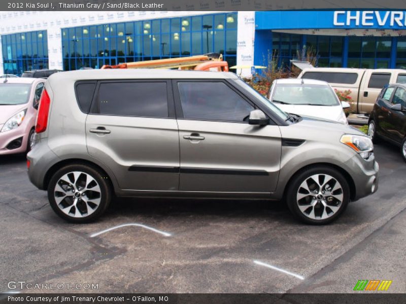 Titanium Gray / Sand/Black Leather 2012 Kia Soul !