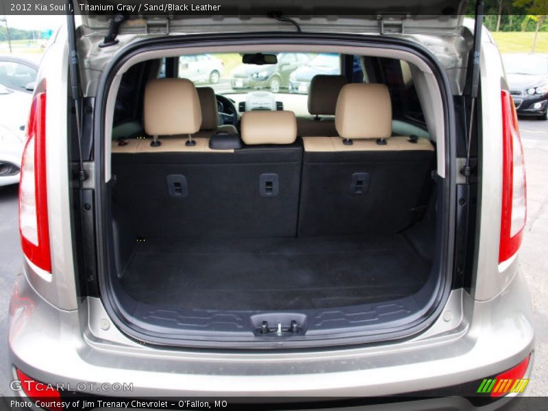 Titanium Gray / Sand/Black Leather 2012 Kia Soul !