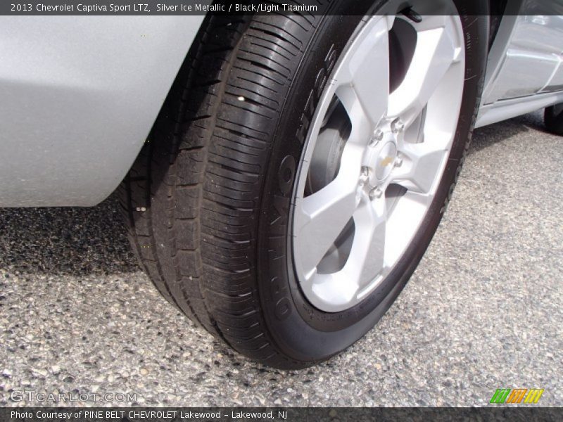 Silver Ice Metallic / Black/Light Titanium 2013 Chevrolet Captiva Sport LTZ