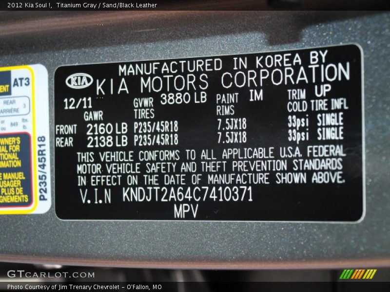 Titanium Gray / Sand/Black Leather 2012 Kia Soul !