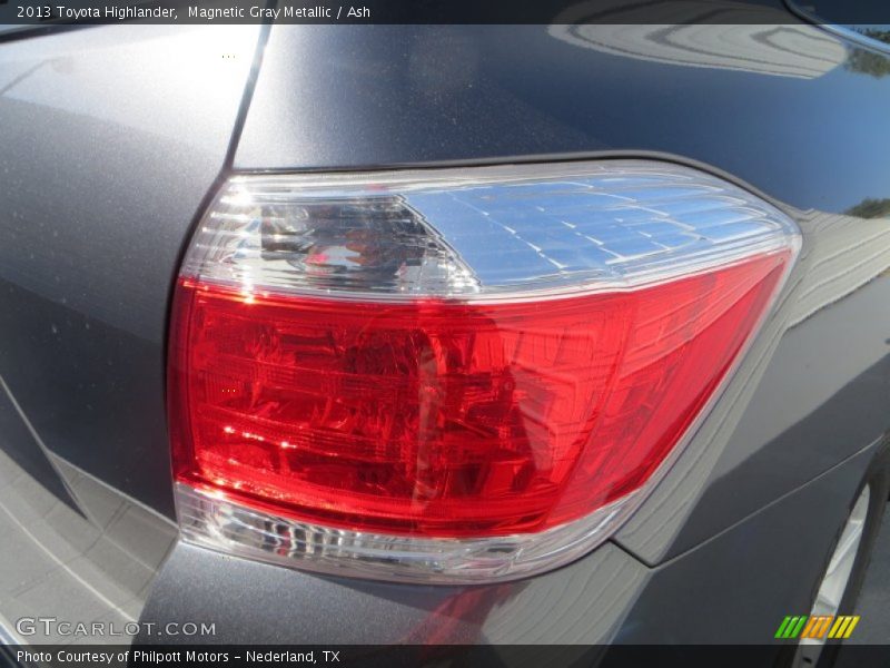 Magnetic Gray Metallic / Ash 2013 Toyota Highlander