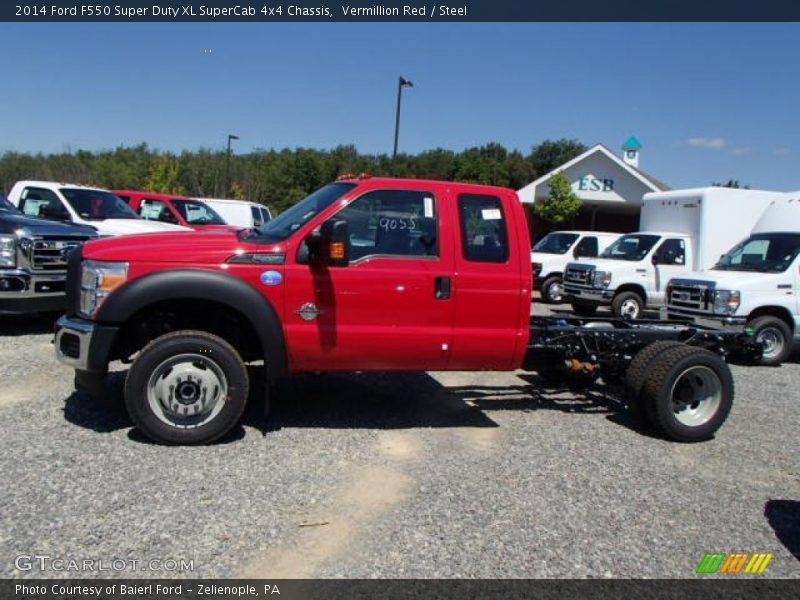  2014 F550 Super Duty XL SuperCab 4x4 Chassis Vermillion Red