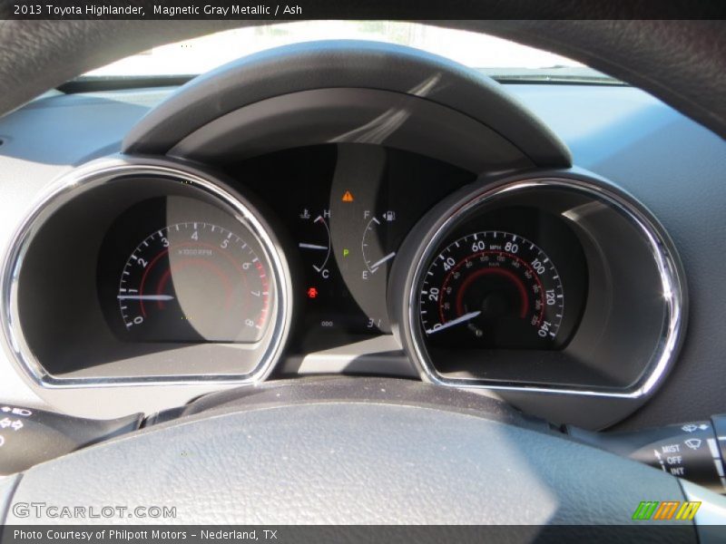 Magnetic Gray Metallic / Ash 2013 Toyota Highlander
