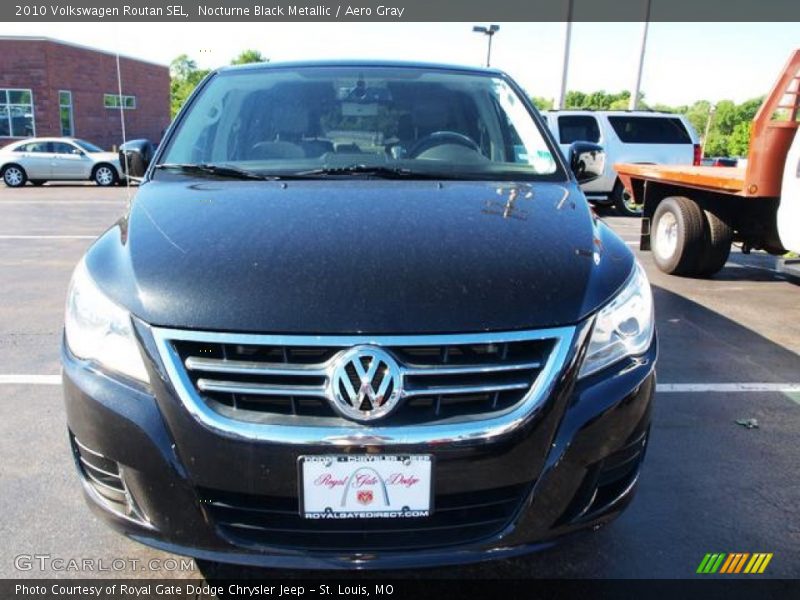 Nocturne Black Metallic / Aero Gray 2010 Volkswagen Routan SEL