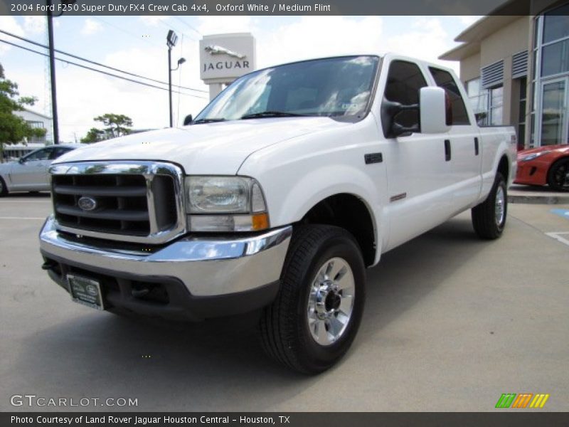 Oxford White / Medium Flint 2004 Ford F250 Super Duty FX4 Crew Cab 4x4