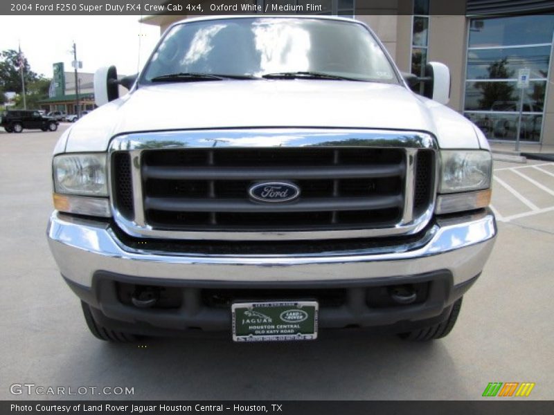 Oxford White / Medium Flint 2004 Ford F250 Super Duty FX4 Crew Cab 4x4