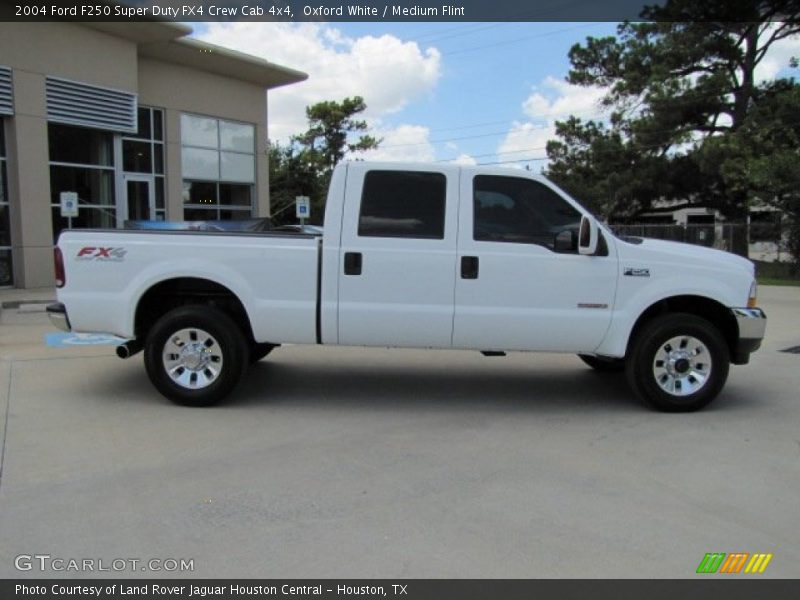 Oxford White / Medium Flint 2004 Ford F250 Super Duty FX4 Crew Cab 4x4