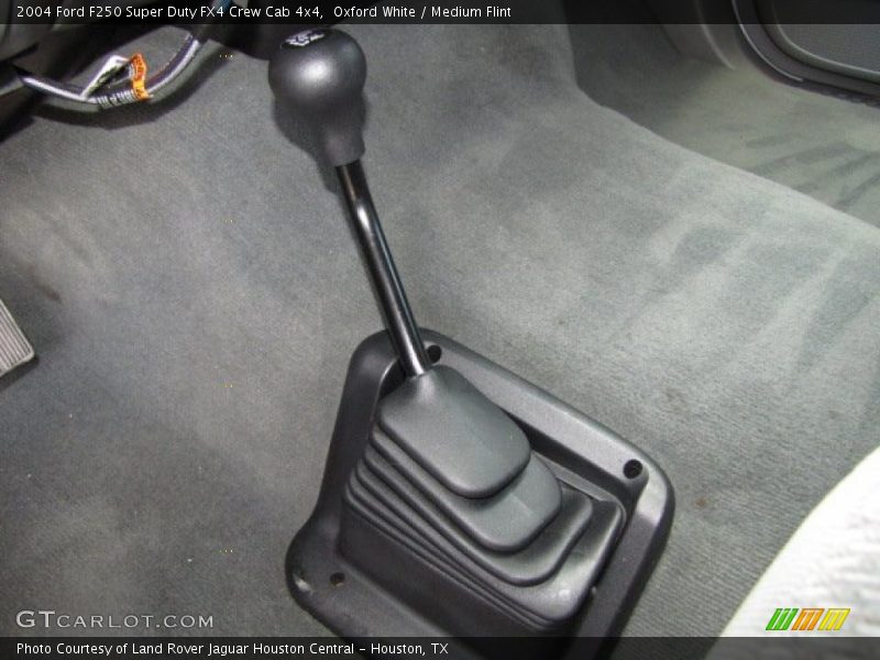 Oxford White / Medium Flint 2004 Ford F250 Super Duty FX4 Crew Cab 4x4
