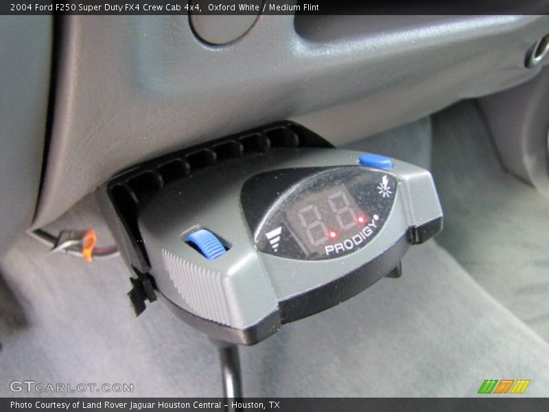 Oxford White / Medium Flint 2004 Ford F250 Super Duty FX4 Crew Cab 4x4
