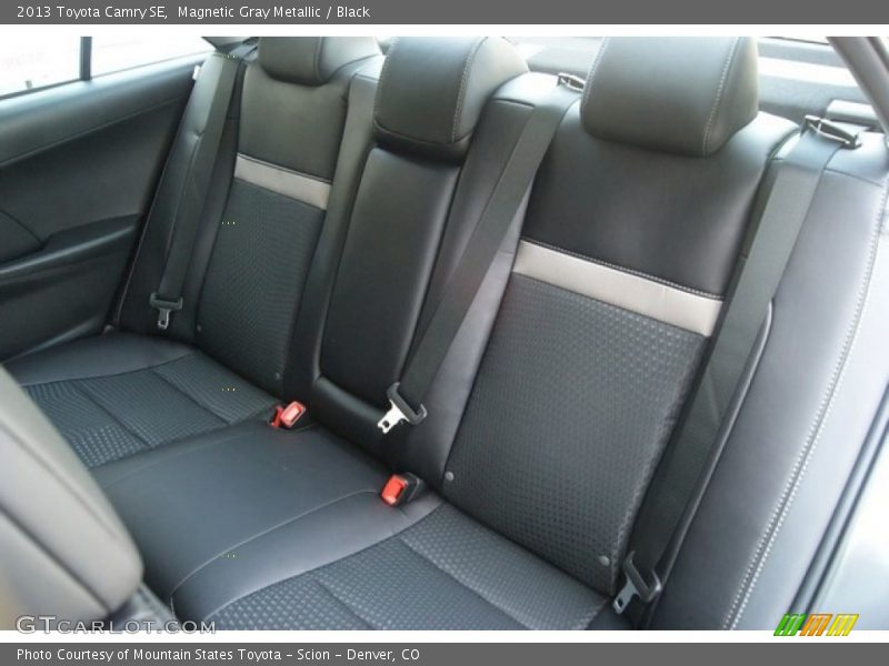 Magnetic Gray Metallic / Black 2013 Toyota Camry SE