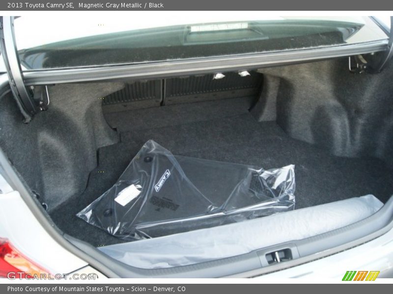 Magnetic Gray Metallic / Black 2013 Toyota Camry SE