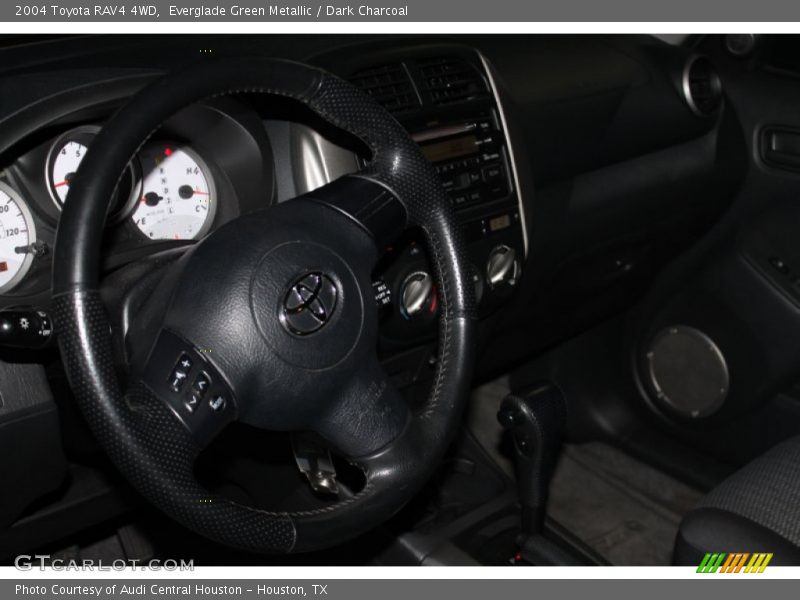 Everglade Green Metallic / Dark Charcoal 2004 Toyota RAV4 4WD